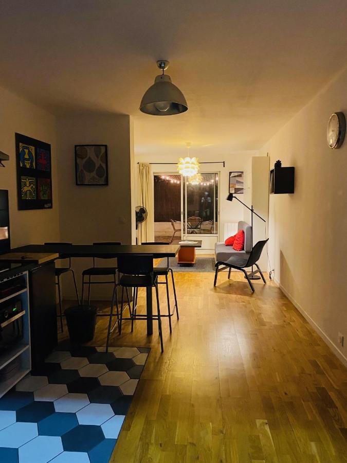 Grand Studio De 38M2 Et Cour Independante De 25M2 Dont Wifi Et Netflix Apartment Монпелие Екстериор снимка